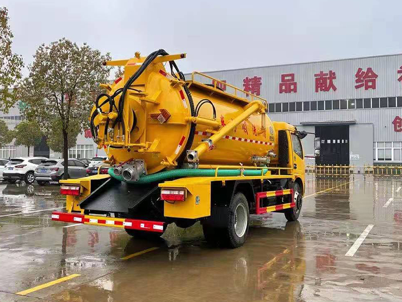 10立方一體罐 東風(fēng)多利卡清洗吸污車