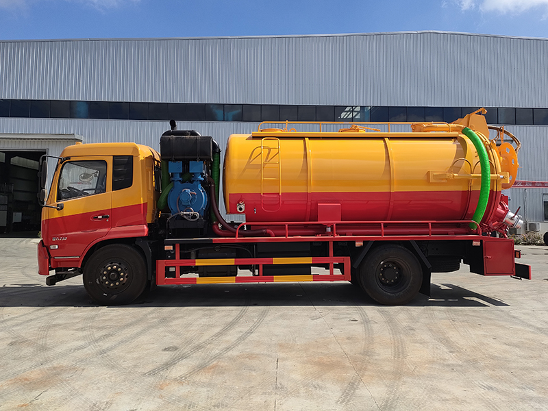 15立方東風(fēng)天錦清洗吸污車