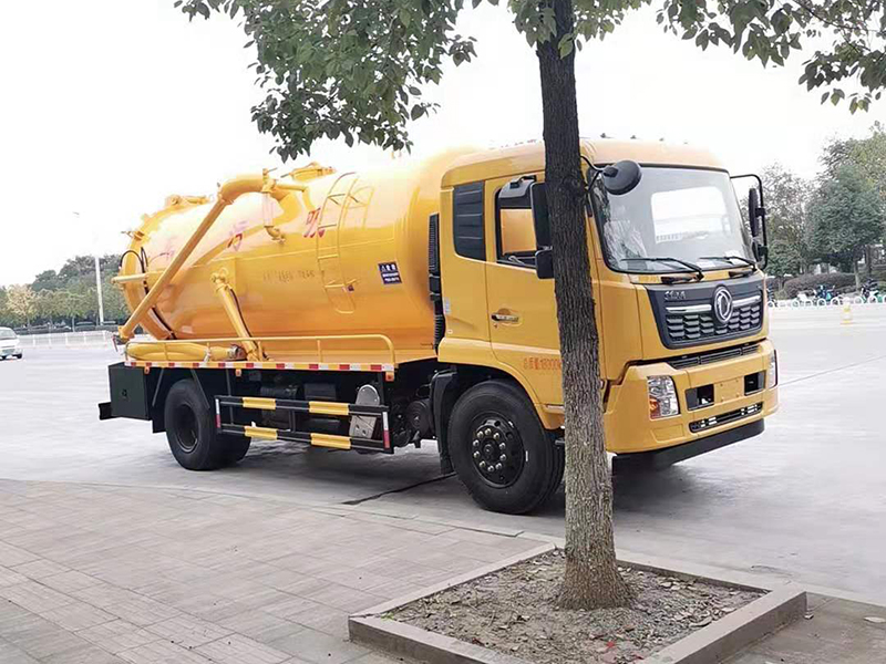 天錦單吸污車