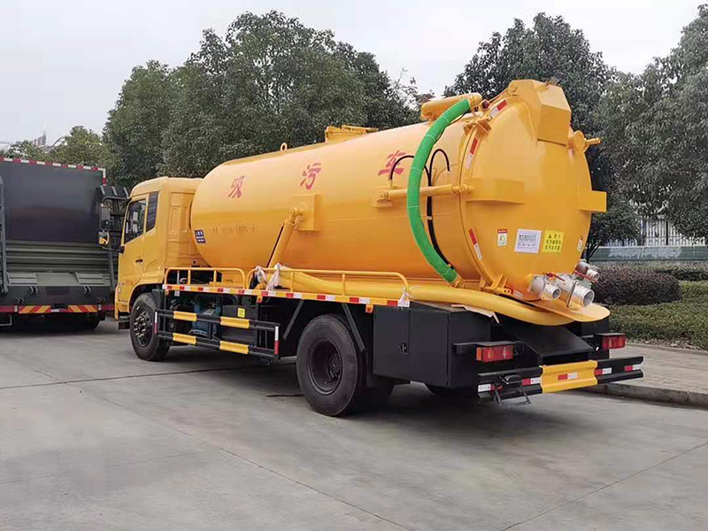 天錦單吸污車