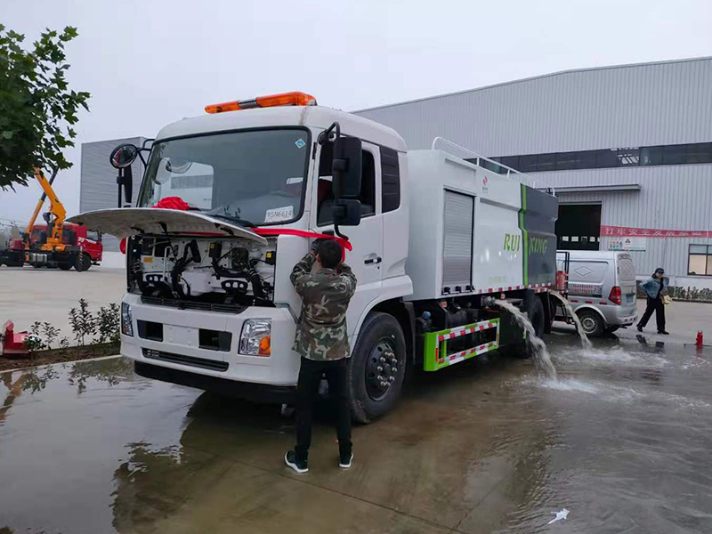 14方單清洗車(chē)